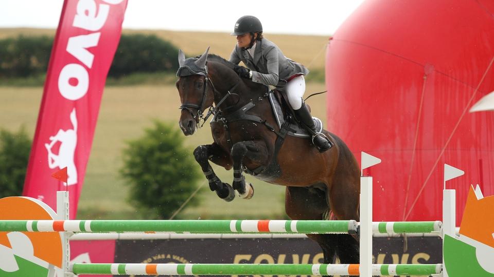 Zelinková zahájila CSI v Budapešti stočtyřicítkou