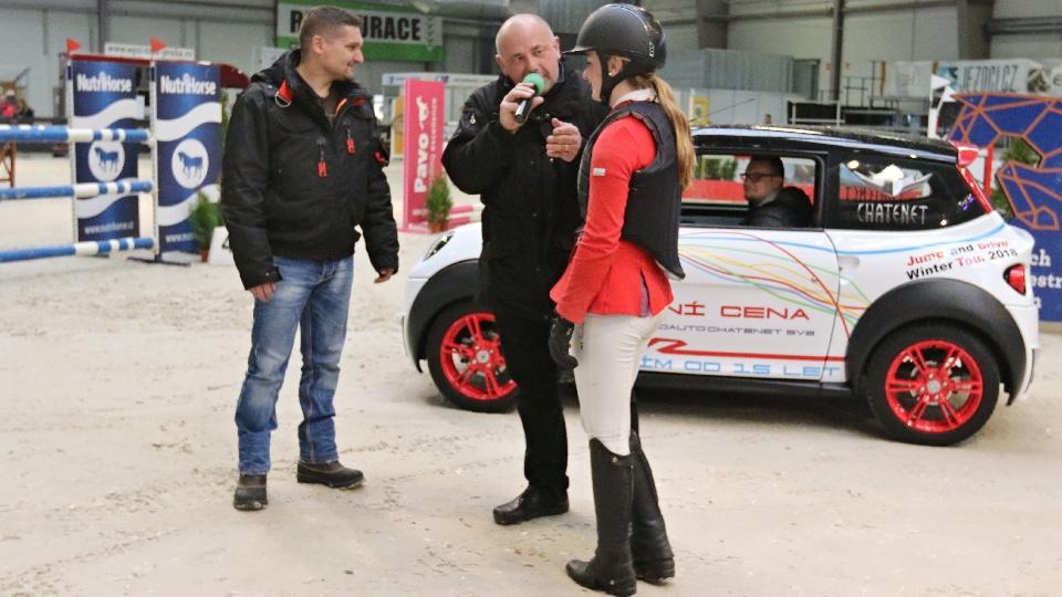 Miková půlroční majitelkou automobilu Chatenet