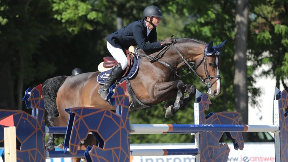 Opatrný v Grand Prix při CSI Wr Neustadt s chybou