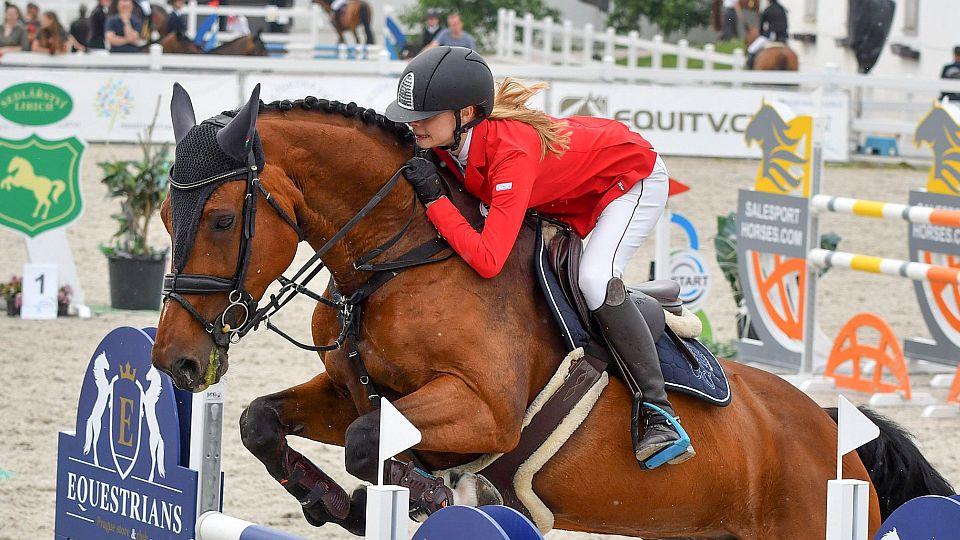 Resuscitovala mě máma. Chci se na koně alespoň posadit, říká Melmerová