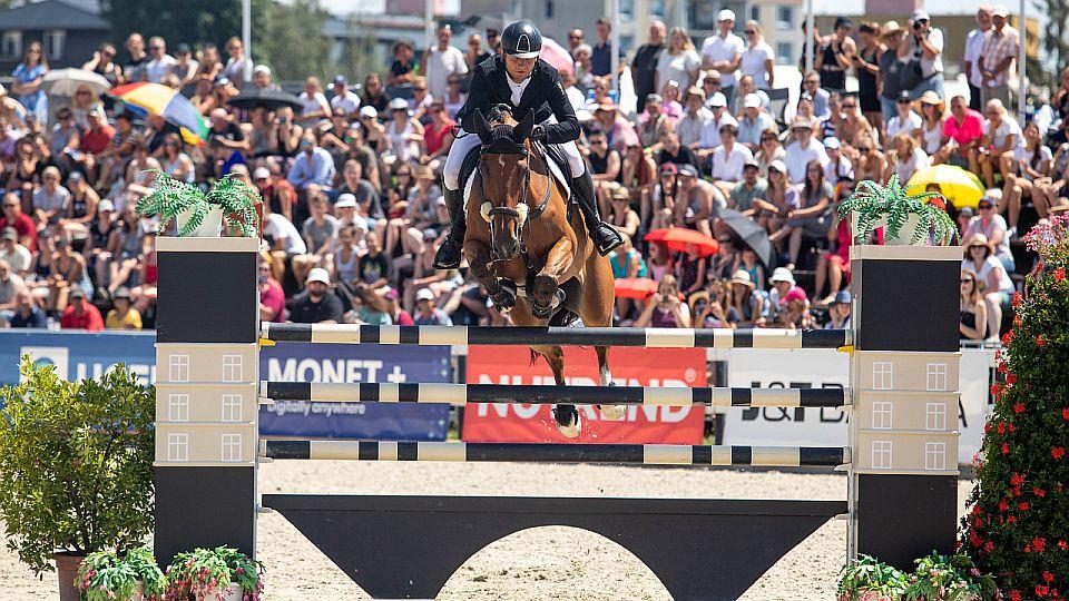 Equinews: Opatrný má hattrick z CSI Olomouc. Zanotelli vyhrál v Paříži