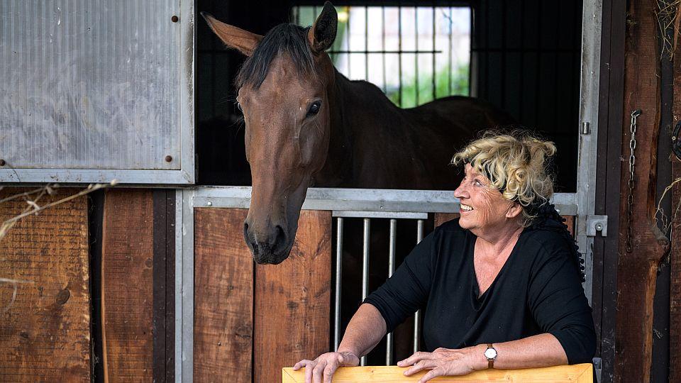 Třicet let s Mušketýrem. Alice Hovjacká žije koňmi a je plná elánu