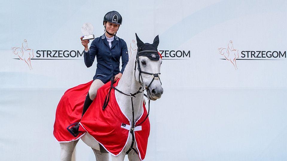 Andrea Novotná s Eldoradem vyhrála soutěž CCI2*-L v polské Strzegomi